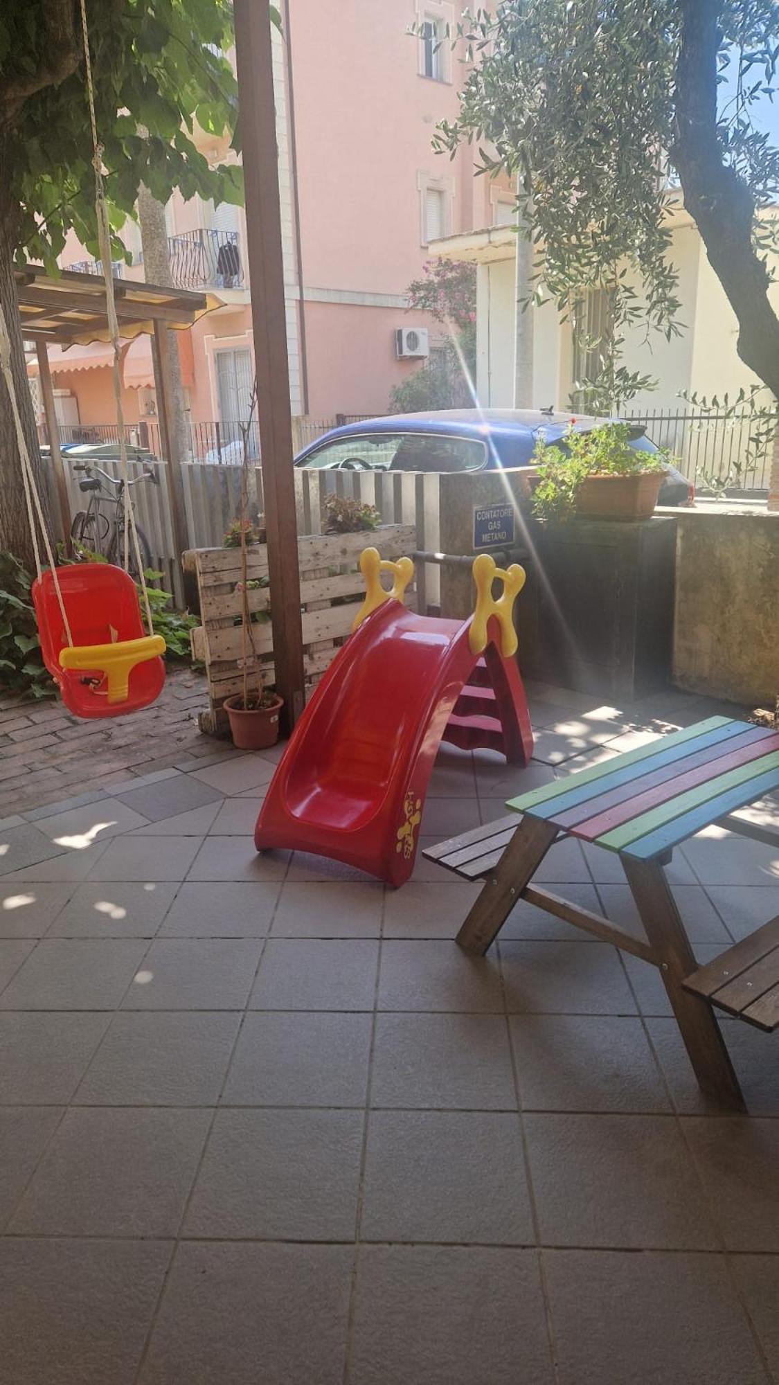 Hotel Villa Dei Gerani Rimini Luaran gambar