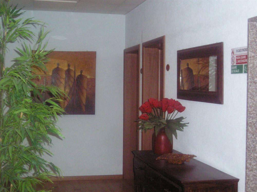 Hotel Villa Dei Gerani Rimini Luaran gambar