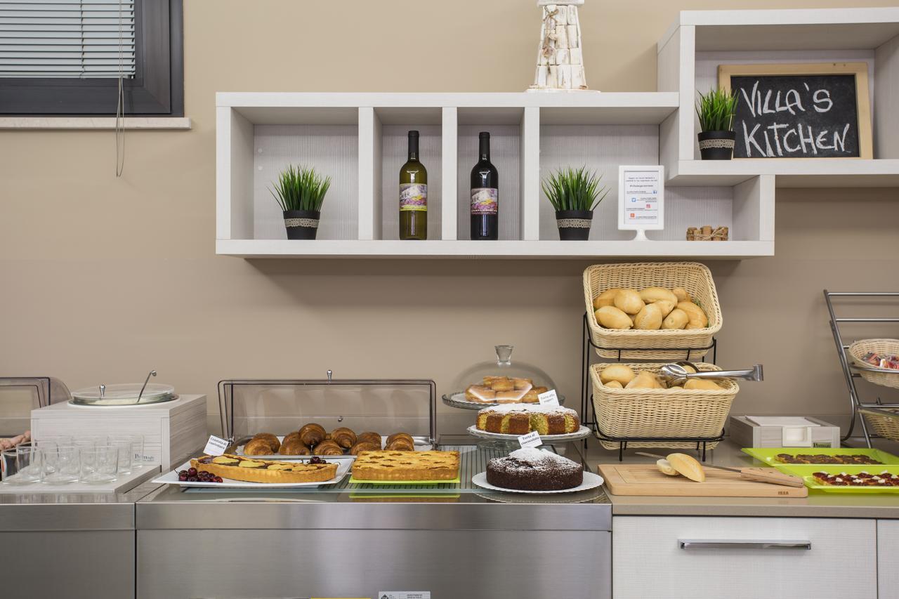 Hotel Villa Dei Gerani Rimini Luaran gambar