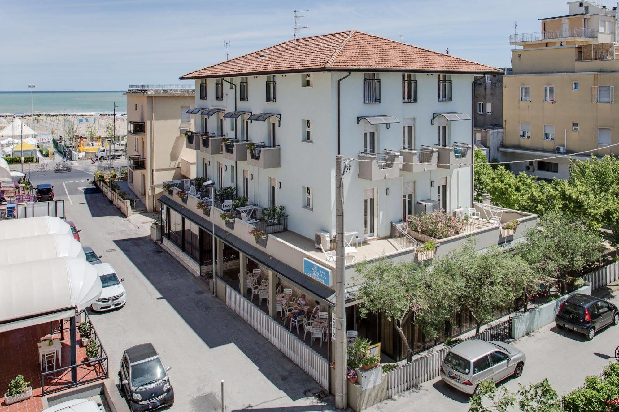 Hotel Villa Dei Gerani Rimini Luaran gambar