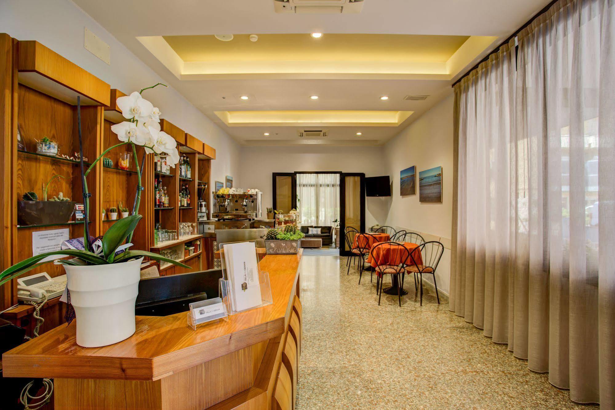 Hotel Villa Dei Gerani Rimini Luaran gambar
